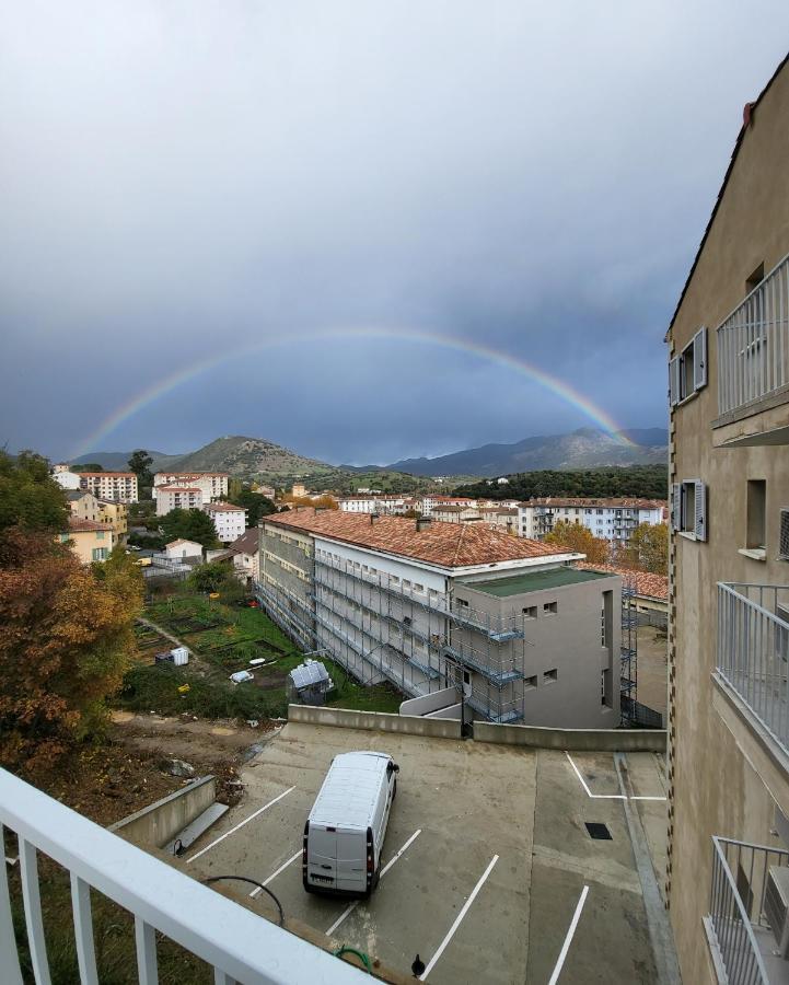 Charmant Type 1 Neuf En Hyper Centre Avec Parking Corte  Esterno foto
